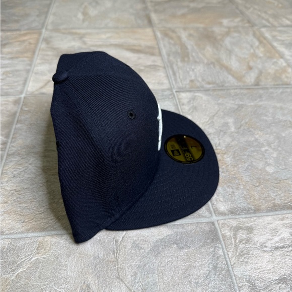 Detroit Tigers New Era 59Fifty Fitted Hat Mens Size 7 Blue MLB Baseball NWT - Picture 2 of 5